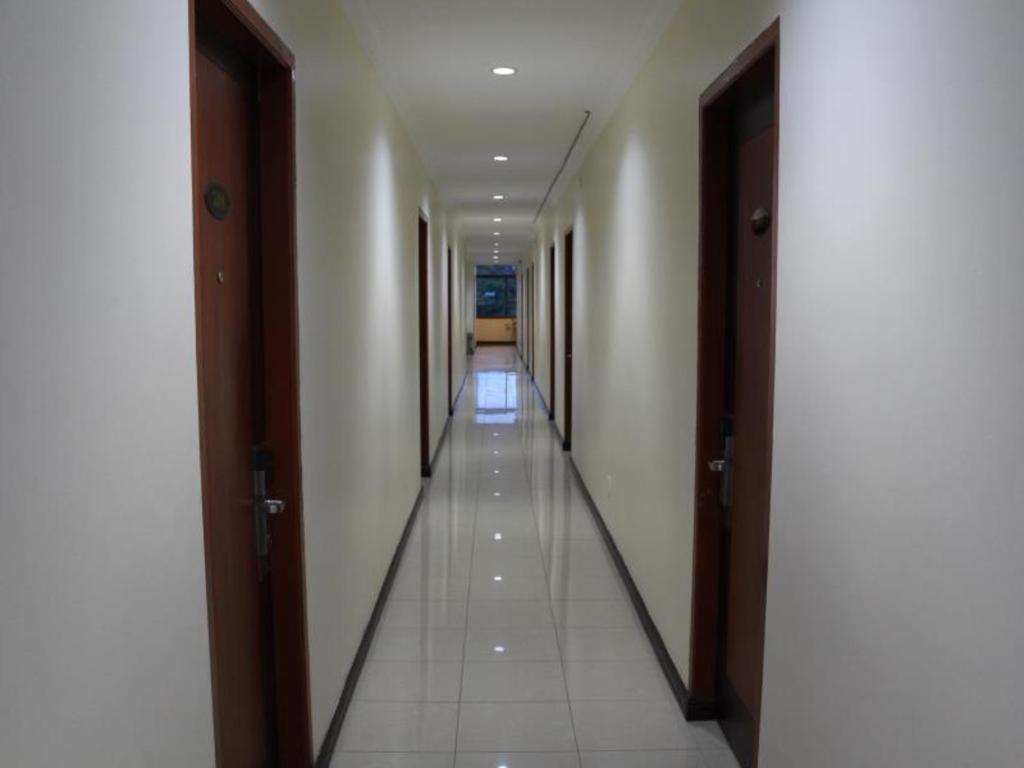 Hotel Dynasty Tarakan Exterior photo